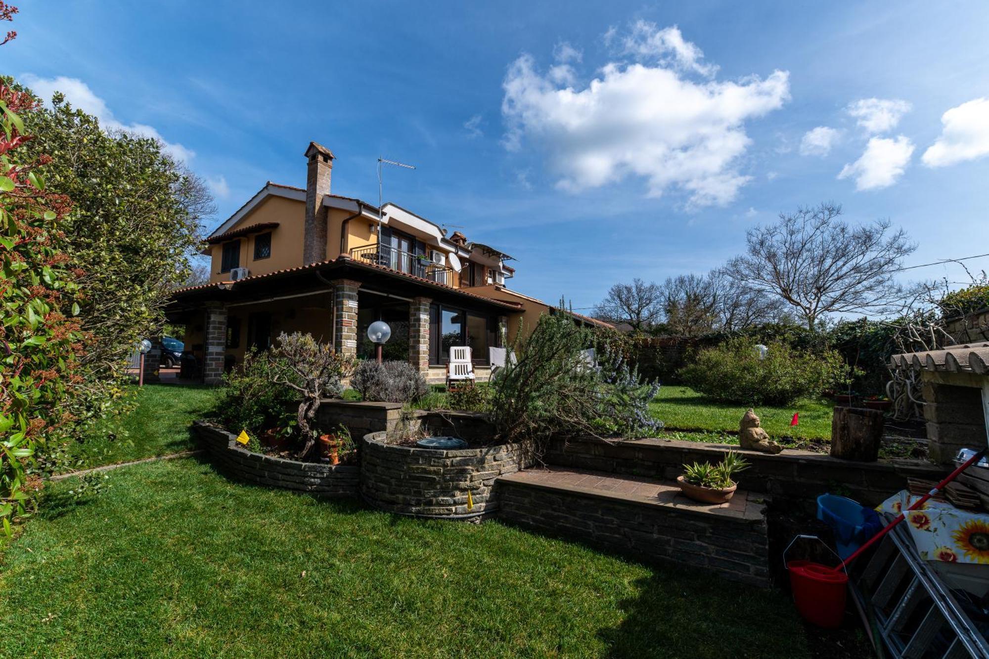 A Casa Di Fio' Villa Trevignano Romano Exterior photo